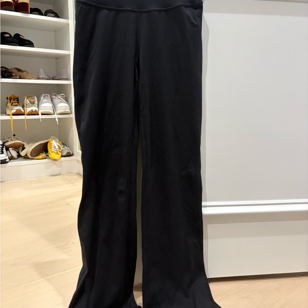 ALO black Soft Sculpt high waist 7/8 bootcut legging size small 30” inseam - Picture 4 of 8